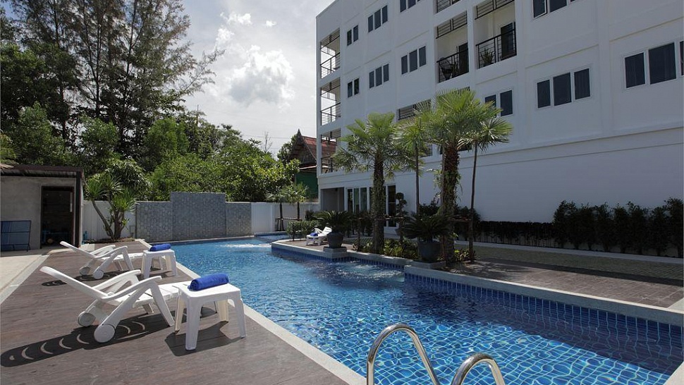 Открытый бассейн