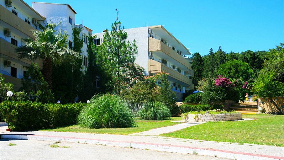 Территория отеля