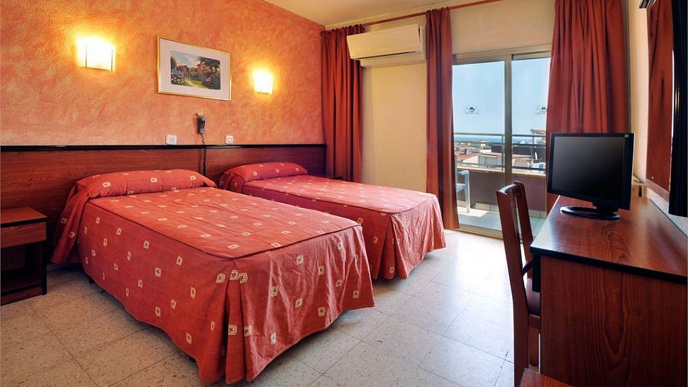 Номера в отеле Continental, Тосса-де-Мар, Испания