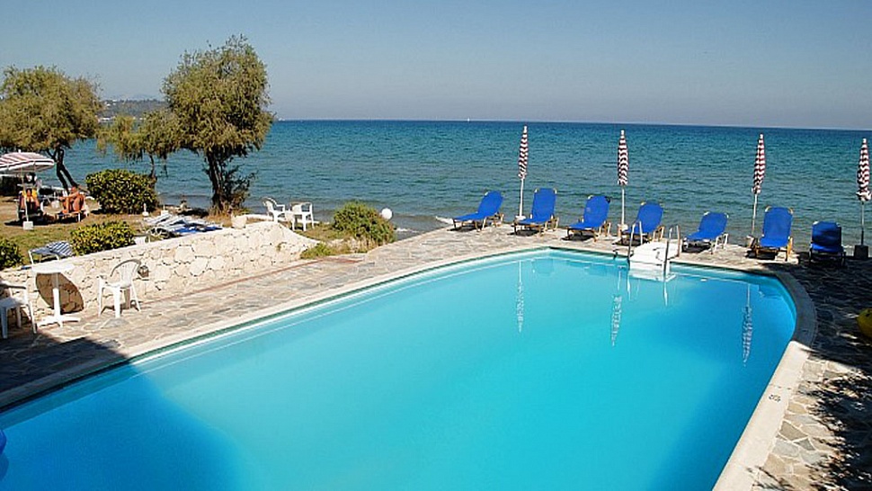 Открытый бассейн