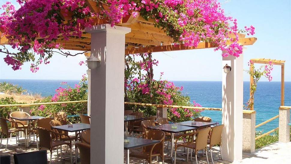 Терраса с видом на море