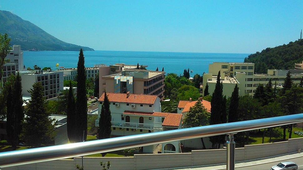 Вид с балкона номера