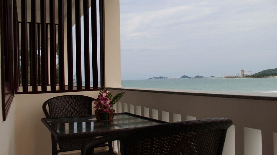 Балкон в номере с видом на море
