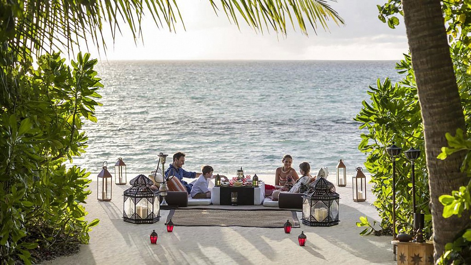 Shangri-LA's Villingili Resort & SPA
