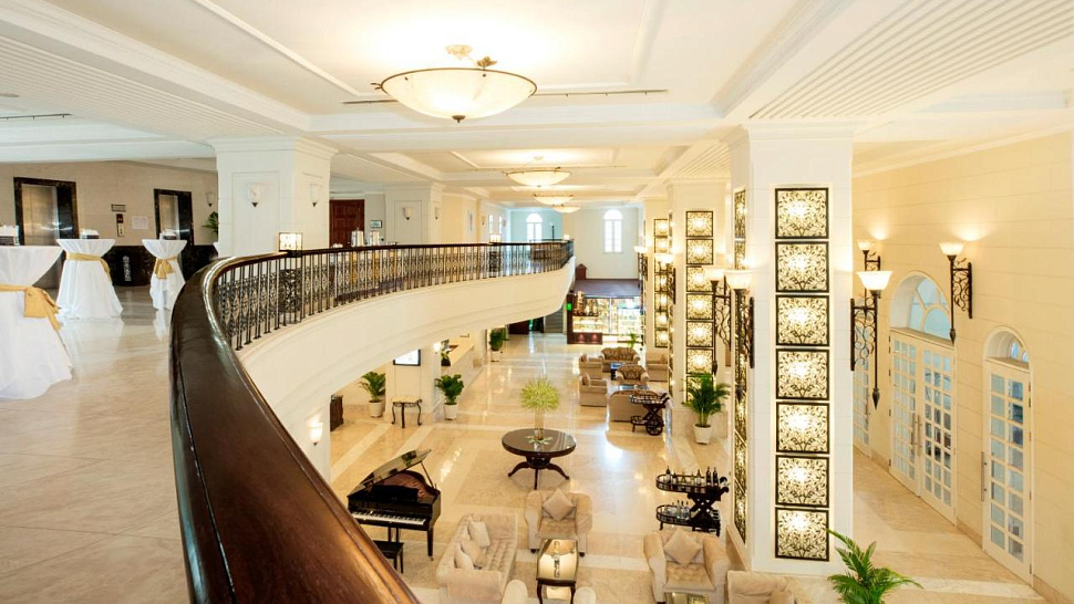 Sunrise Nha Trang Beach Hotel