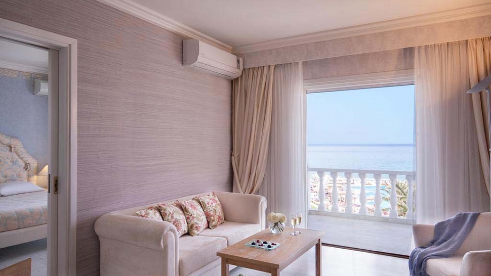  Mitsis Rinela Beach Resort & Spa