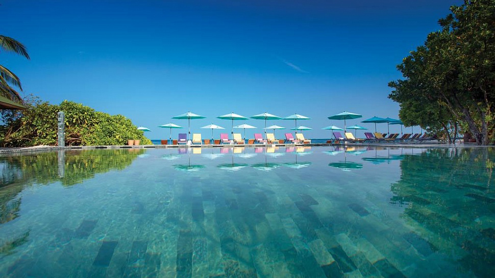 Oblu by Atmosphere at Helengeli