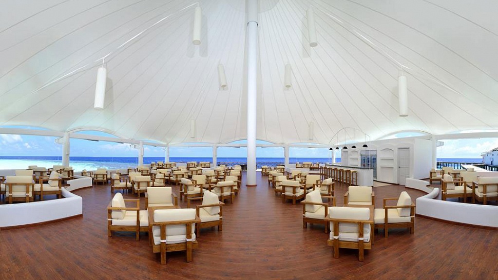 Safari Island Resort