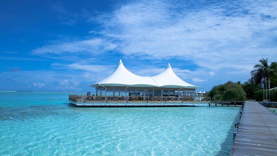 Cinnamon Hakuraa Huraa Maldives 