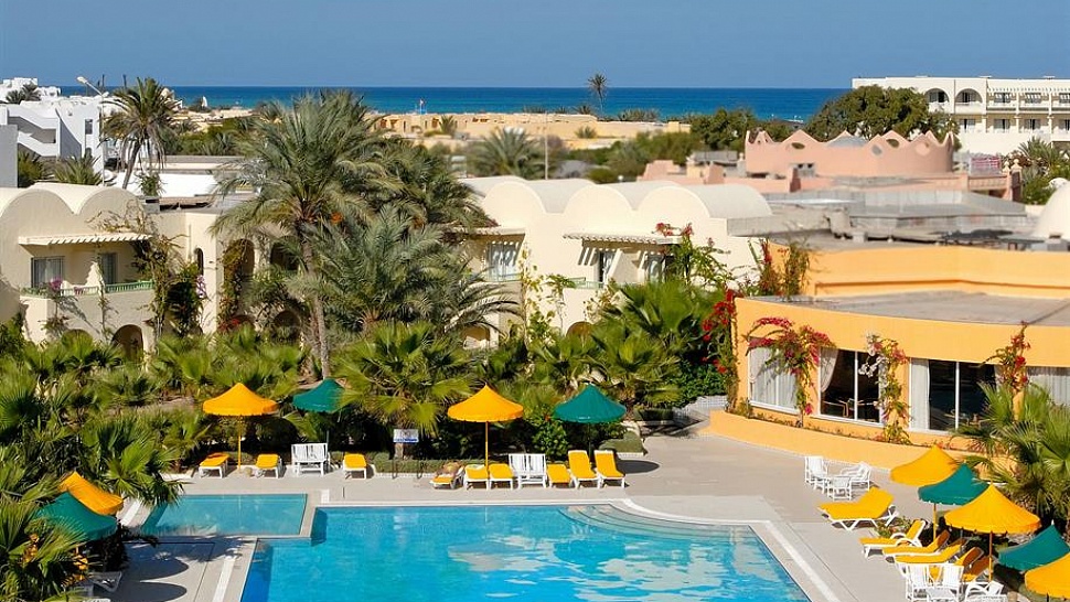 Территория отеля, вид сверху