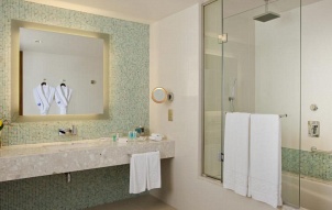 Al Ghurair Rayhaan by Rotana