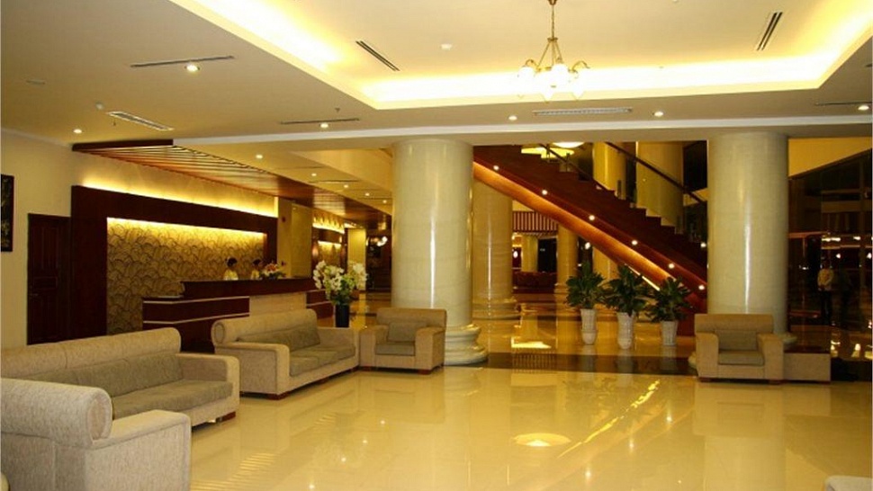 Холл в отеле