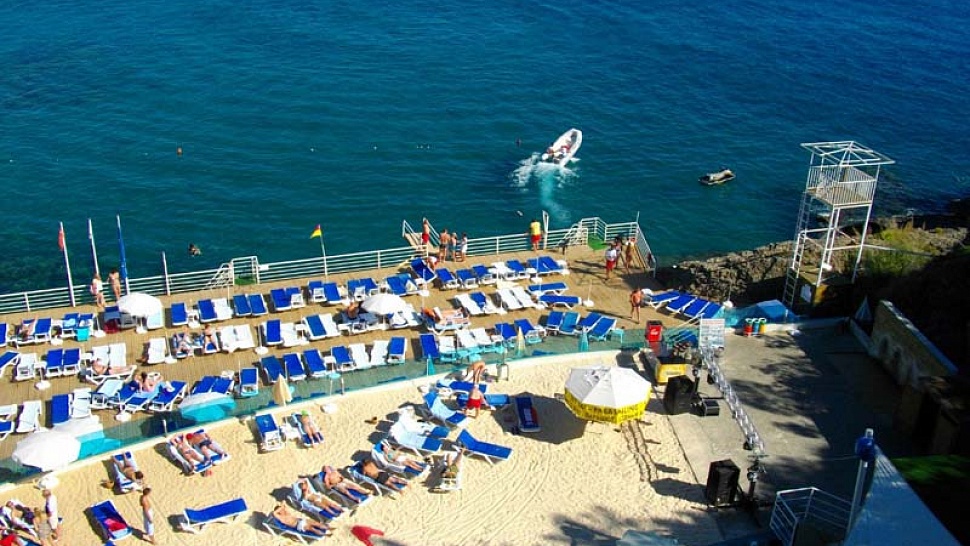 Пляж отеля Water Planet Deluxe Hotel & Aquapark, Окурджалар, Аланья, Турция