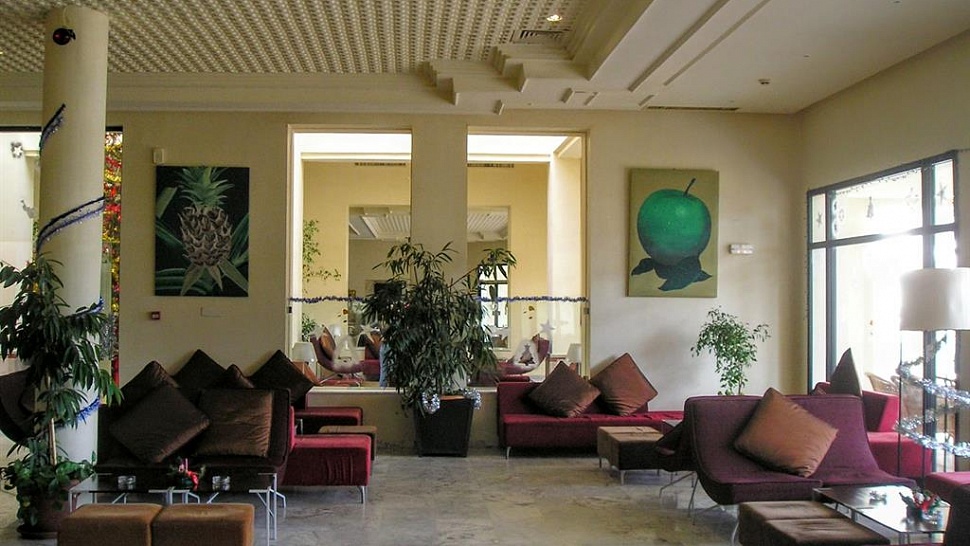 Лаунж в холле