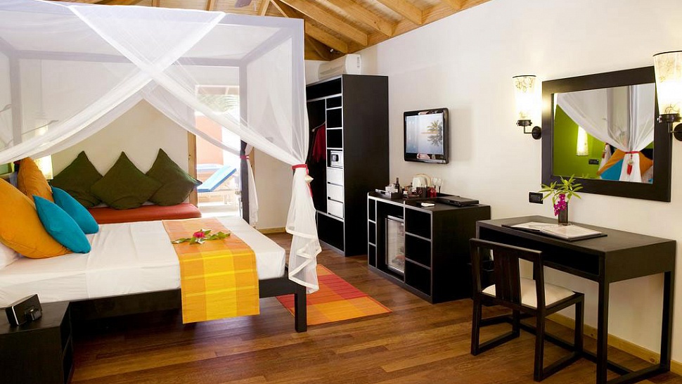 Vilamendhoo Island Resort