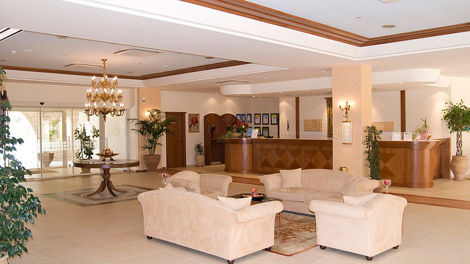 Лаунж в холле