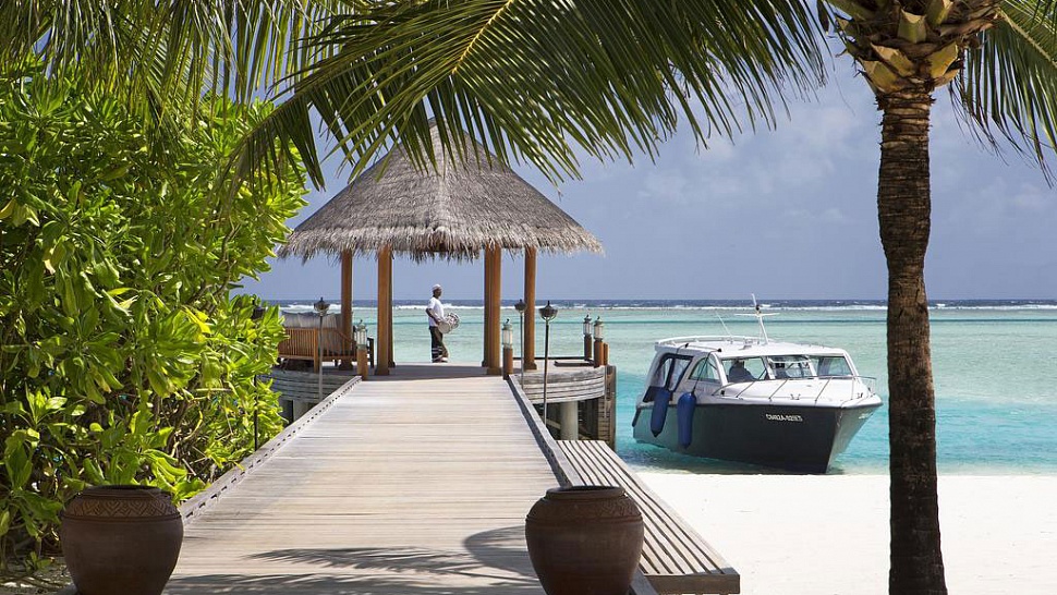 Anantara Dhigu Resort & SPA